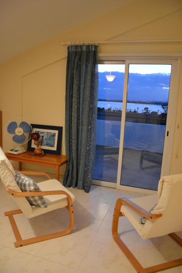 Must Stay - Sea & Salt Lake Panoramic View Apt Lárnaca Exterior foto